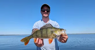 Guide de pêche Arnaud FARMERY Poisson.jpg Guide de pêche Arnaud FARMERY Poisson.jpg