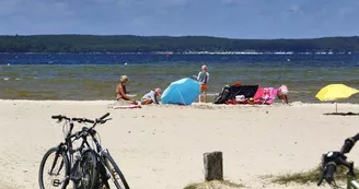 Lac de Biscarrosse_plage_sable Lac de Biscarrosse_plage_sable